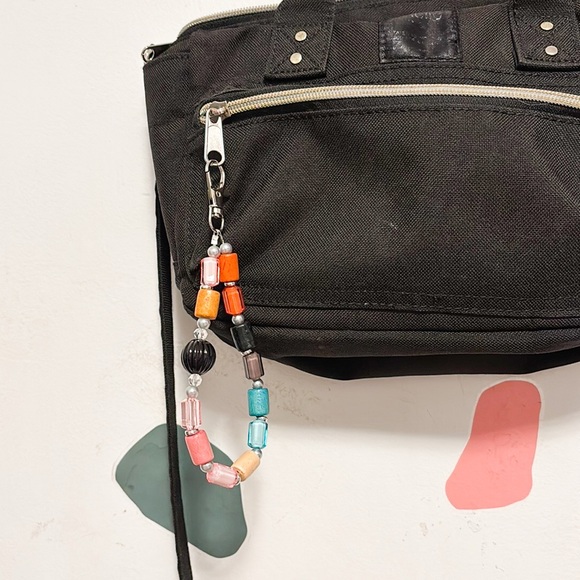 J03 - Fashion Beaded Bag Charm Style # 3 - Picture 2 of 2